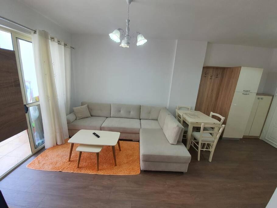 Apartment New Cozy